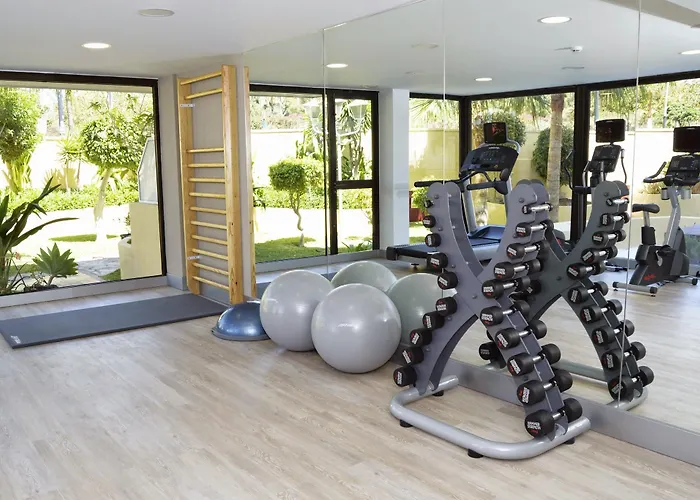 Catalonia Oro Negro מלון 3*